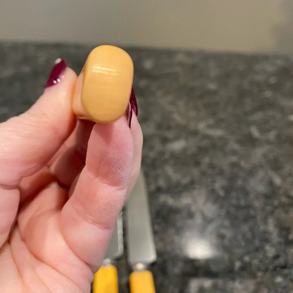 Stainless Flatware Knives Marigold Color